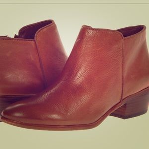 Sam Edelman Petty ankle brown bootie
